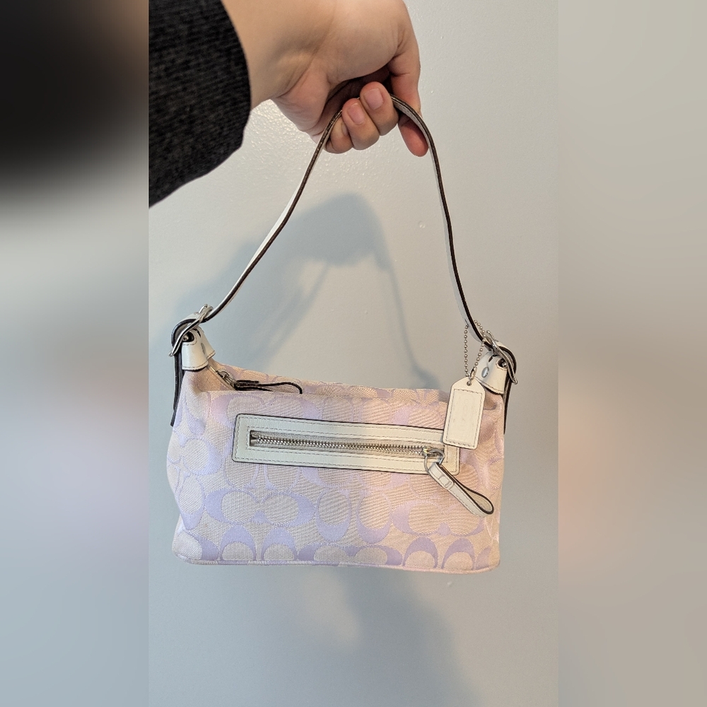 Beautiful lilac coach logo small shoulder bag. Vintage. - Picture 13 of 17